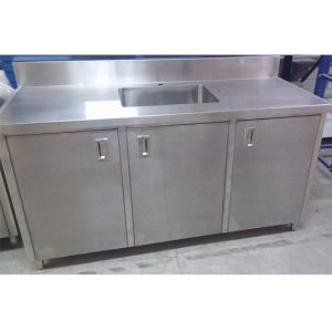 שולחנות נירוסטה כולל כיור- SS