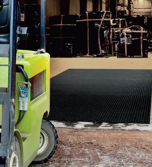 שטיח כניסה למחסנים